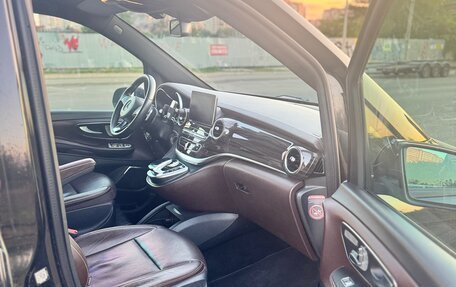 Mercedes-Benz V-Класс, 2016 год, 3 600 000 рублей, 7 фотография