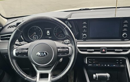 KIA K5, 2021 год, 2 100 000 рублей, 6 фотография