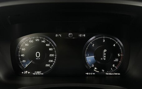 Volvo V90 Cross Country I рестайлинг, 2018 год, 2 865 000 рублей, 13 фотография