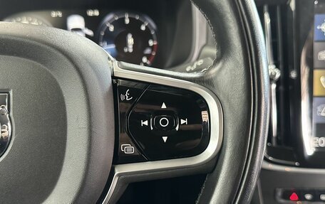 Volvo V90 Cross Country I рестайлинг, 2018 год, 2 865 000 рублей, 19 фотография