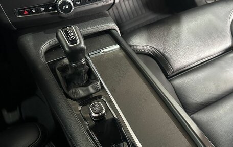 Volvo V90 Cross Country I рестайлинг, 2018 год, 2 865 000 рублей, 15 фотография