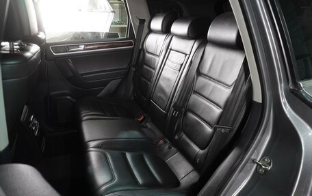 Volkswagen Touareg III, 2013 год, 2 749 000 рублей, 9 фотография