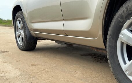 Toyota RAV4, 2006 год, 1 100 000 рублей, 19 фотография