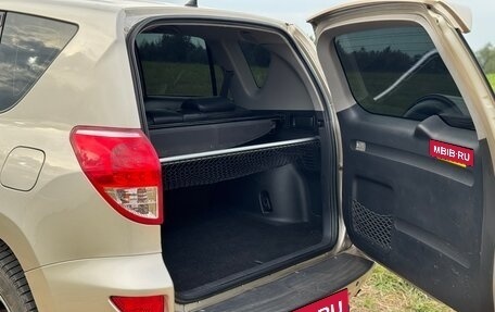 Toyota RAV4, 2006 год, 1 100 000 рублей, 12 фотография