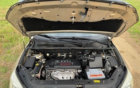 Toyota RAV4, 2006 год, 1 100 000 рублей, 26 фотография