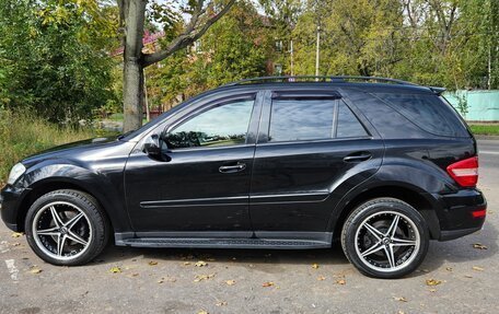 Mercedes-Benz M-Класс, 2010 год, 1 111 111 рублей, 4 фотография
