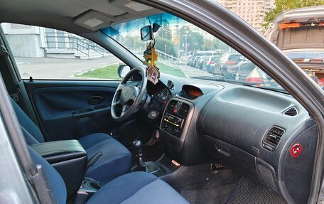 Mitsubishi Carisma I, 2003 год, 230 000 рублей, 8 фотография