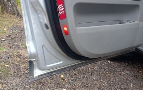 Volkswagen Touareg III, 2004 год, 1 000 000 рублей, 8 фотография