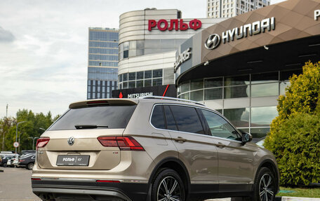 Volkswagen Tiguan II, 2017 год, 2 188 000 рублей, 4 фотография