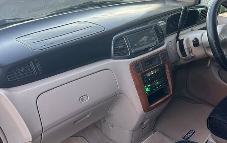 Nissan Liberty, 2004 год, 449 000 рублей, 16 фотография