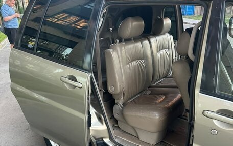 Nissan Liberty, 2004 год, 449 000 рублей, 26 фотография