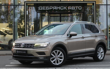 Volkswagen Tiguan II, 2017 год, 2 450 000 рублей, 1 фотография