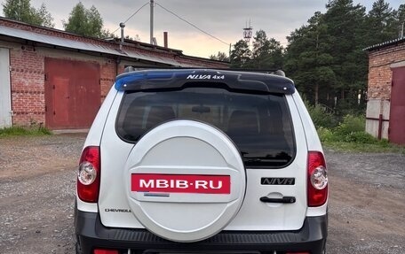 Chevrolet Niva I рестайлинг, 2017 год, 726 000 рублей, 4 фотография
