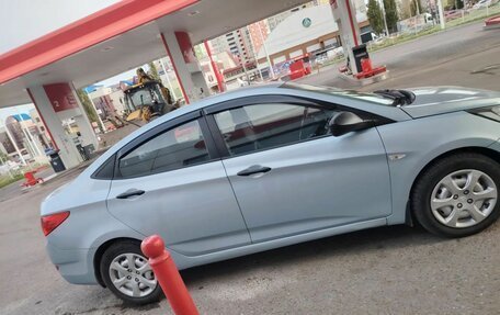 Hyundai Solaris II рестайлинг, 2014 год, 690 000 рублей, 2 фотография