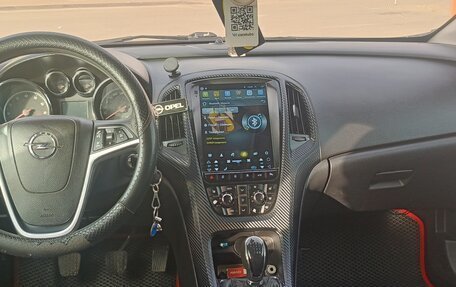 Opel Astra J, 2011 год, 600 000 рублей, 3 фотография
