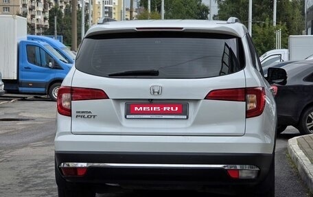Honda Pilot III рестайлинг, 2019 год, 3 470 000 рублей, 6 фотография