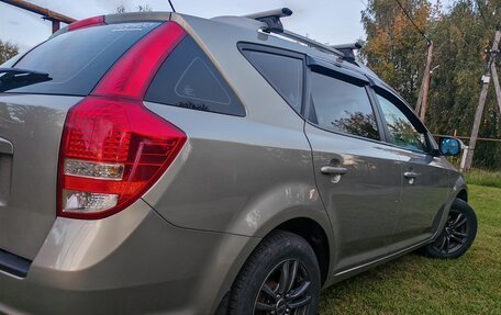 KIA cee'd I рестайлинг, 2010 год, 900 000 рублей, 12 фотография