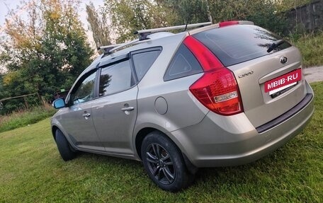 KIA cee'd I рестайлинг, 2010 год, 900 000 рублей, 16 фотография