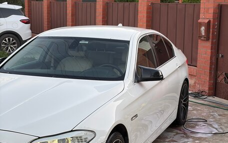 BMW 5 серия, 2011 год, 1 820 000 рублей, 3 фотография