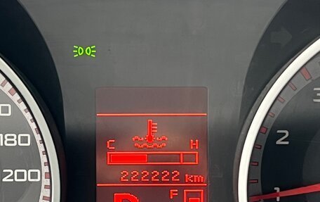 Mitsubishi Outlander III рестайлинг 3, 2007 год, 750 000 рублей, 24 фотография
