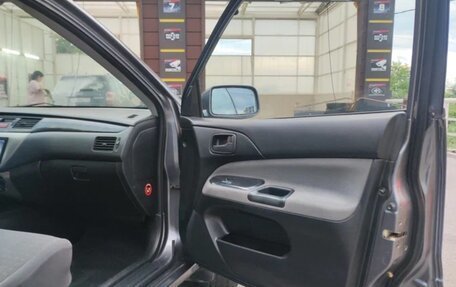 Mitsubishi Lancer IX, 2005 год, 350 000 рублей, 7 фотография