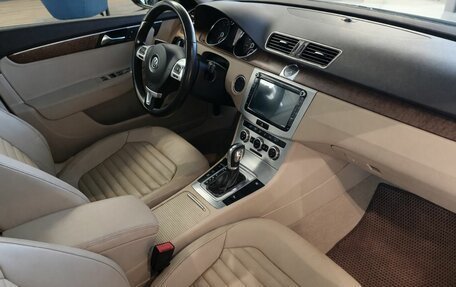 Volkswagen Passat B7, 2012 год, 1 099 000 рублей, 8 фотография
