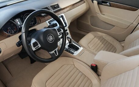 Volkswagen Passat B7, 2012 год, 1 099 000 рублей, 7 фотография