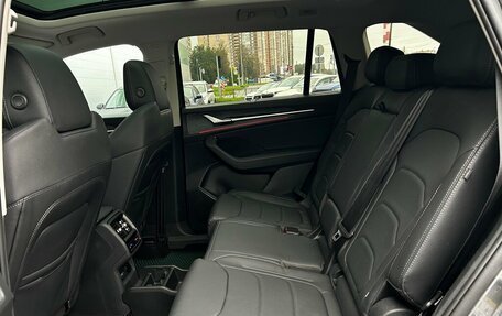 Skoda Kodiaq, 2025 год, 5 699 900 рублей, 18 фотография