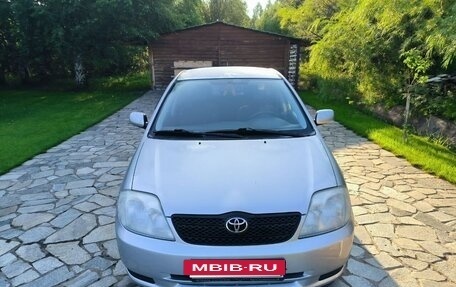 Toyota Corolla, 2003 год, 850 000 рублей, 4 фотография