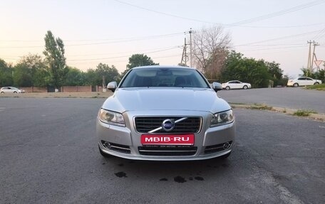 Volvo S80 II рестайлинг 2, 2007 год, 900 000 рублей, 1 фотография