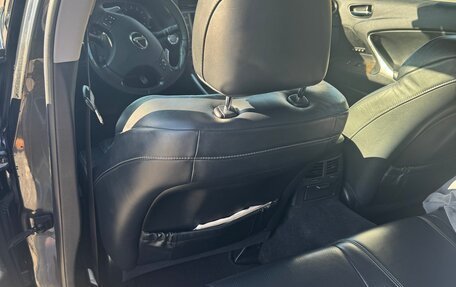 Lexus IS II рестайлинг 2, 2009 год, 1 580 000 рублей, 14 фотография