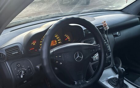 Mercedes-Benz C-Класс, 2002 год, 390 000 рублей, 10 фотография