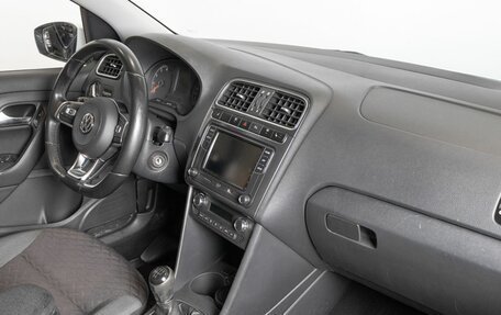 Volkswagen Polo VI (EU Market), 2018 год, 1 028 200 рублей, 7 фотография