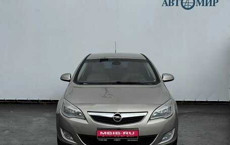 Opel Astra J, 2011 год, 579 000 рублей, 2 фотография