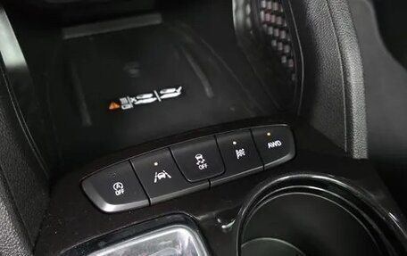 Chevrolet TrailBlazer, 2023 год, 2 100 000 рублей, 17 фотография