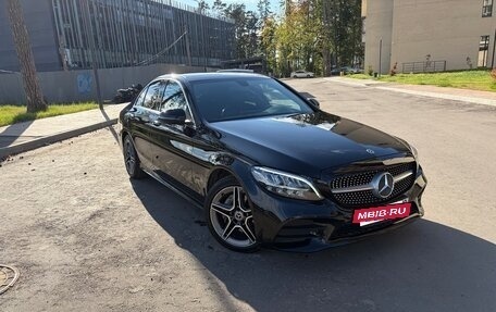 Mercedes-Benz C-Класс, 2018 год, 3 100 000 рублей, 4 фотография