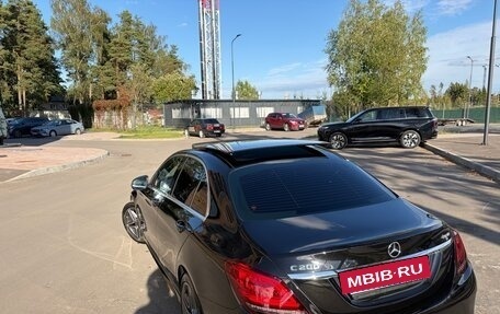 Mercedes-Benz C-Класс, 2018 год, 3 100 000 рублей, 17 фотография
