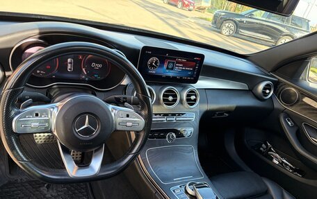 Mercedes-Benz C-Класс, 2018 год, 3 100 000 рублей, 28 фотография
