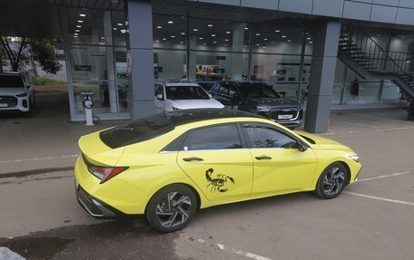 Hyundai Elantra, 2023 год, 1 650 000 рублей, 4 фотография