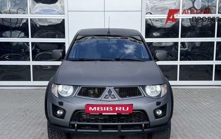 Mitsubishi L200 IV рестайлинг, 2012 год, 1 350 000 рублей, 2 фотография