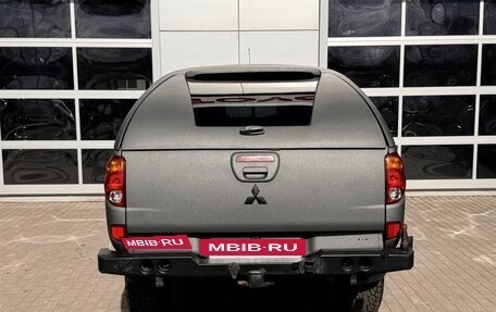 Mitsubishi L200 IV рестайлинг, 2012 год, 1 350 000 рублей, 6 фотография