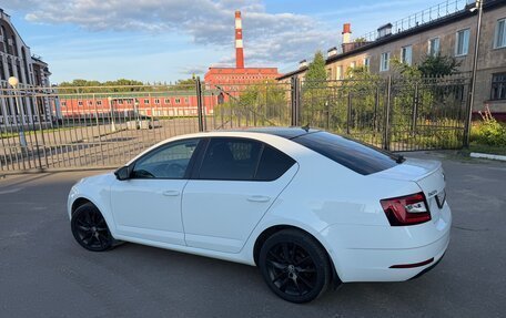 Skoda Octavia, 2017 год, 2 010 000 рублей, 3 фотография