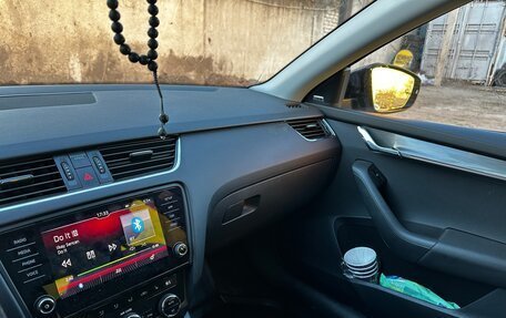 Skoda Octavia, 2017 год, 2 010 000 рублей, 14 фотография