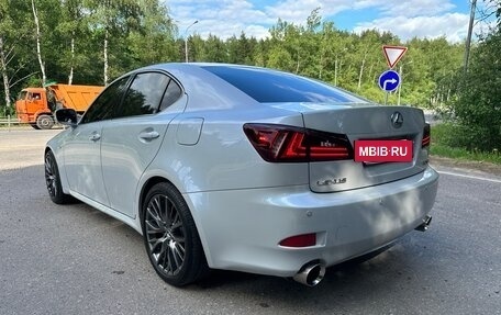Lexus IS II рестайлинг 2, 2008 год, 1 750 000 рублей, 2 фотография