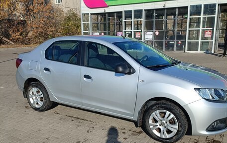 Renault Logan II, 2017 год, 1 150 000 рублей, 3 фотография