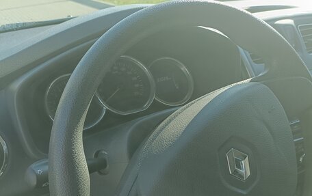 Renault Logan II, 2017 год, 1 150 000 рублей, 9 фотография