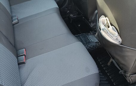 Renault Logan II, 2017 год, 1 150 000 рублей, 17 фотография