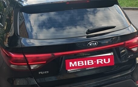 KIA Rio IV, 2018 год, 1 350 000 рублей, 2 фотография