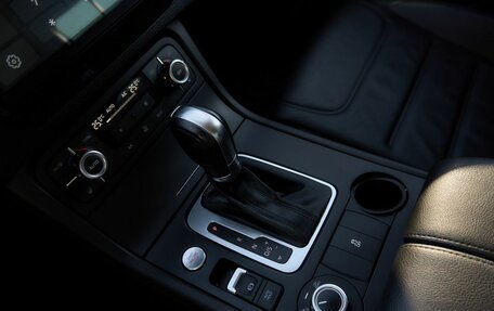 Volkswagen Touareg III, 2014 год, 1 998 000 рублей, 10 фотография