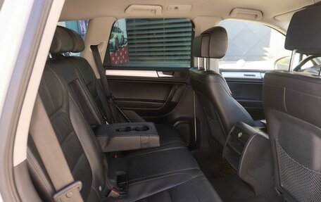 Volkswagen Touareg III, 2014 год, 1 998 000 рублей, 8 фотография